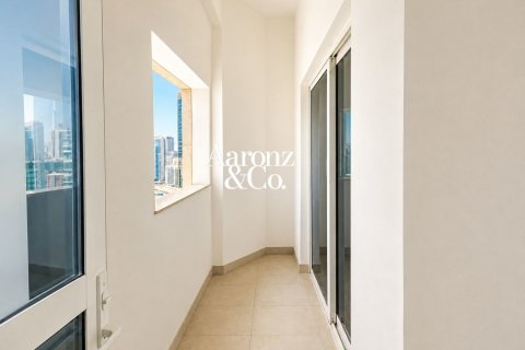 Apartment in Jumeirah Lake Towers, Dubai 1 bedroom, 86 sq.m. № 139312 - photo 6