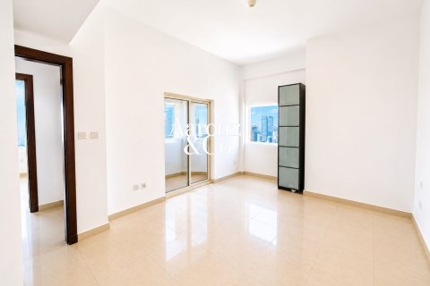 Apartment in Jumeirah Lake Towers, Dubai 1 bedroom, 86 sq.m. № 139312 - photo 4