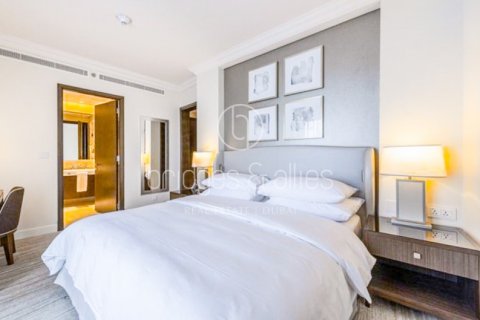 Appartement à Downtown Dubai (Downtown Burj Dubai), Dubai, 2 chambres, 134.3 m², № 18304 - photo 7