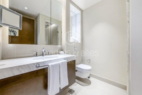 Appartement à Downtown Dubai (Downtown Burj Dubai), Dubai, 2 chambres, 134.3 m², № 18304 - photo 10