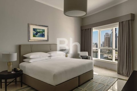 Hotel Apartment in Dubai Marina, Dubai 3 bedrooms, 220 sq.m. № 21399 - photo 4