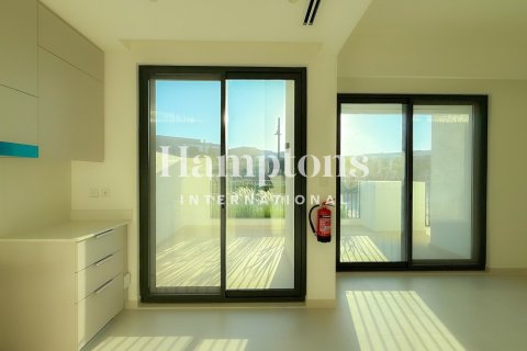 Townhouse in Arabian Ranches 3, Dubai 3 bedrooms, 138.88998500 sq.m. № 113038 - photo 4