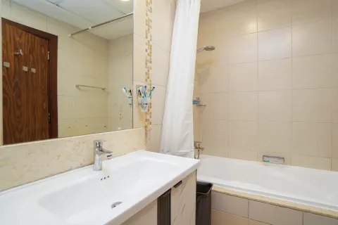 Apartment in Business Bay, Dubai 3 bedrooms, 172 sq.m. № 134482 - photo 3
