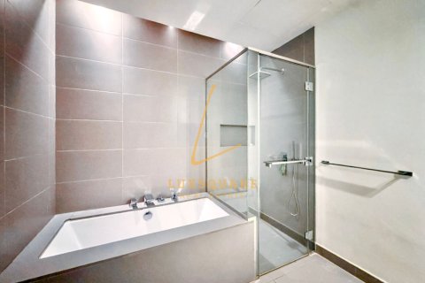 Apartment in Al Wasl, Dubai 3 bedrooms, 203 sq.m. № 134479 - photo 15
