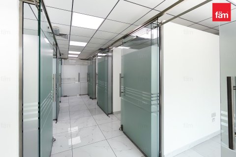 Bureau à Business Bay, Dubai, 176.6 m², № 124976 - photo 7