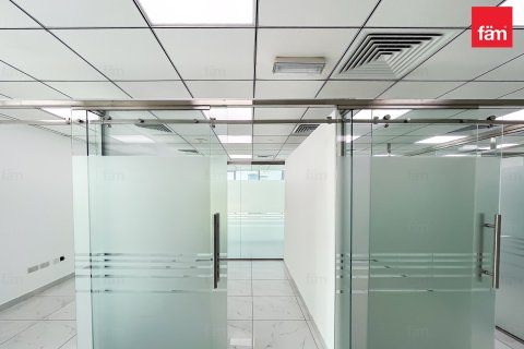 Bureau à Business Bay, Dubai, 176.6 m², № 124976 - photo 6
