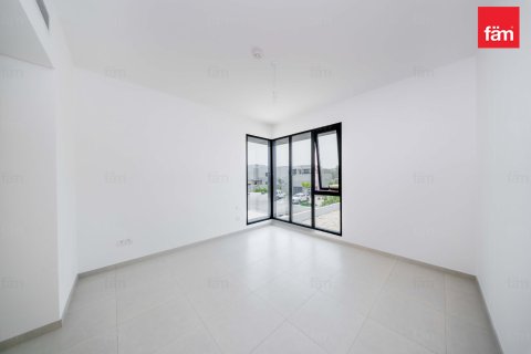 Снять в аренду таунхаус в Джабаль-Али, Дубай: 4 спальни, 266.4м², № 124977 - фото 14