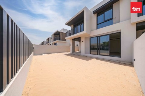Снять в аренду таунхаус в Джабаль-Али, Дубай: 4 спальни, 266.4м², № 124977 - фото 9