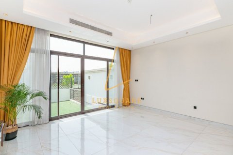 Villa in Al Furjan, Dubai 3 bedrooms, 168 sq.m. № 114179 - photo 4