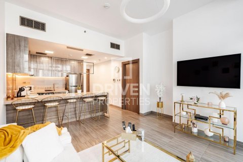Apartamento en Jumeirah Lake Towers, Dubai, 1 dormitorio, 70 m², № 20893 - foto 7
