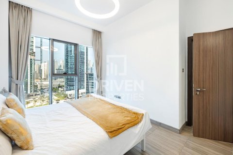 Apartamento en Jumeirah Lake Towers, Dubai, 1 dormitorio, 70 m², № 20893 - foto 2