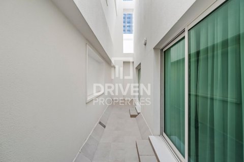 Appartement à Sheikh Zayed Road, Dubai, 1 chambre, 82 m², № 20891 - photo 7