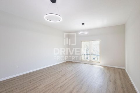 فيلا في Al Barsha 1, البرشاء, دبي 4 غرف نوم, 335 م² رقم 20892 - صورة 4