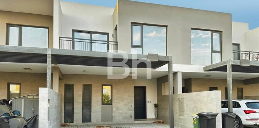 Таунхаус в Arabian Ranches 2, Дубай, 3 спальни, 185м², № 22102