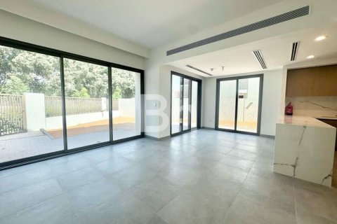 فيلا في Dubai Land, دبي 4 غرف نوم, 351 م² رقم 22105 - صورة 5