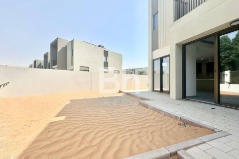 فيلا في Dubai Land, دبي 4 غرف نوم, 351 م² رقم 22105 - صورة 22