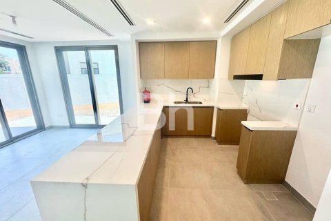 فيلا في Dubai Land, دبي 4 غرف نوم, 351 م² رقم 22105 - صورة 4
