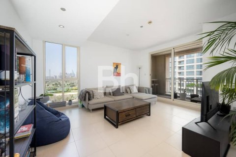 Apartment in The Views, Dubai 2 bedrooms, 127 sq.m. № 22103 - photo 12