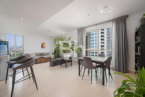 Apartment in The Views, Dubai 2 bedrooms, 127 sq.m. № 22103 - photo 10