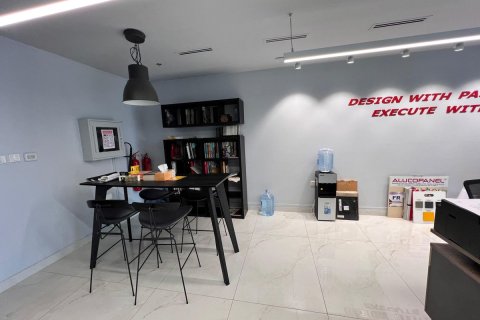 Office in Jumeirah Lake Towers, Dubai 1 bedroom, 73 sq.m. № 16224 - photo 2