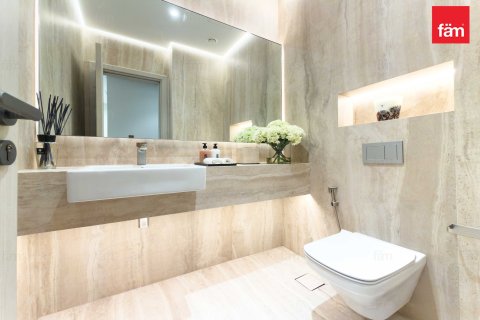Apartment in Al Wasl, Dubai 2 bedrooms, 210.6 sq.m. № 124391 - photo 20