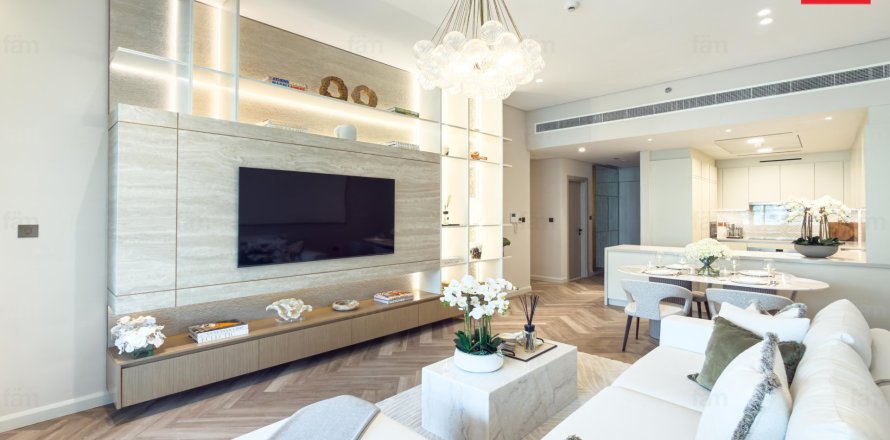 Apartment in Al Wasl, Dubai 2 bedrooms, 210.6 sq.m. № 124391