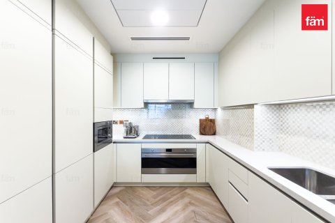 Apartment in Al Wasl, Dubai 2 bedrooms, 210.6 sq.m. № 124391 - photo 6