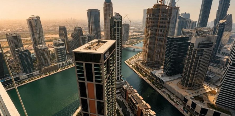 Appartement à Business Bay, Dubai, 1 chambre, 92.2 m², № 124396