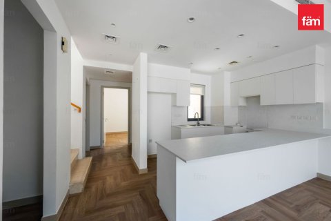 Townhouse in Dubai Hills Estate, Dubai 4 bedrooms, 228.7 sq.m. № 124395 - photo 4