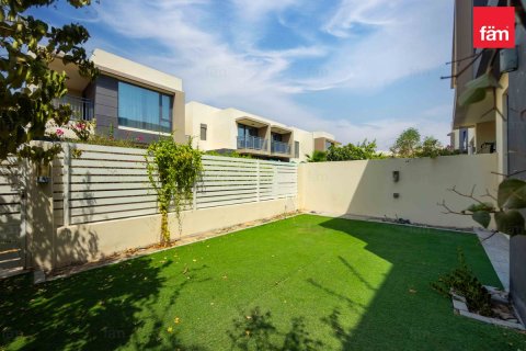 Townhouse in Dubai Hills Estate, Dubai 4 bedrooms, 228.7 sq.m. № 124395 - photo 9