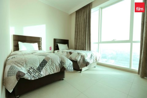Apartment in Dubai 2 bedrooms, 158.3 sq.m. № 124393 - photo 8