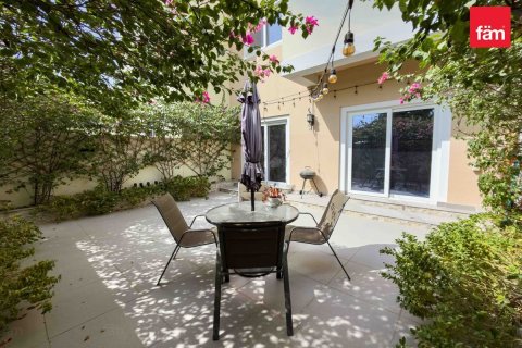 Townhouse in Dubai 3 bedrooms, 160.6 sq.m. № 124394 - photo 4
