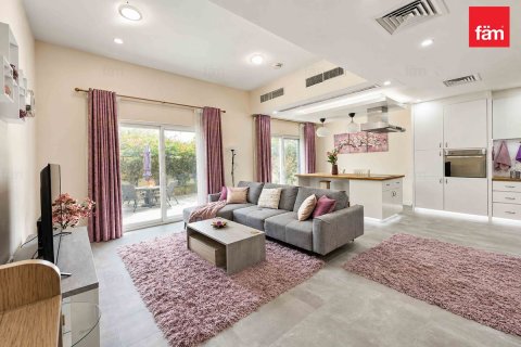 Townhouse in Dubai 3 bedrooms, 160.6 sq.m. № 124394 - photo 8