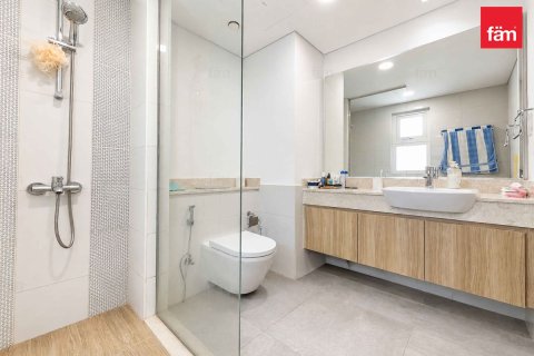 Townhouse in Dubai 3 bedrooms, 160.6 sq.m. № 124394 - photo 25