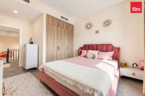 Townhouse in Dubai 3 bedrooms, 160.6 sq.m. № 124394 - photo 15