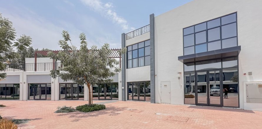 بناية في Motor City, دبي 1145.4 م² رقم 8095