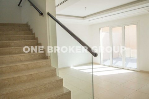 Villa à Al Barsha, Dubai, 3 chambres, 234.7 m², № 732 - photo 8