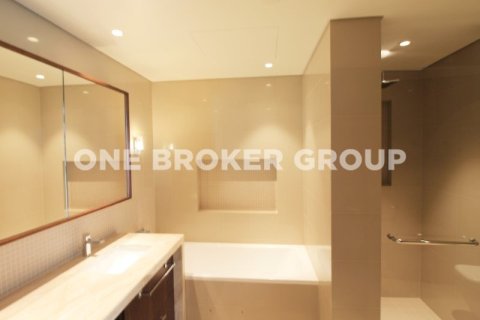 Appartement à Boulevard Point, Downtown Dubai (Downtown Burj Dubai), Dubai, 3 chambres, 169.2 m², № 737 - photo 11