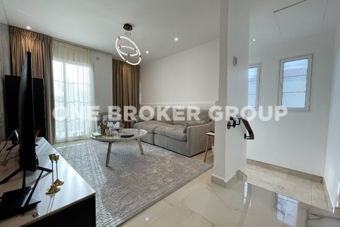 Villa in Jumeirah Village Triangle, Dubai 2 bedrooms, 659.6 sq.m. № 738 - photo 11