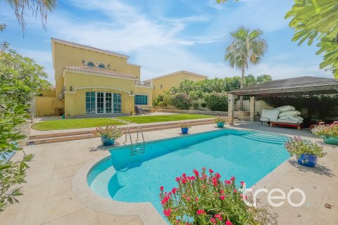 فيلا في Legacy, Jumeirah Park, دبي 4 غرف نوم, 762.36 م² رقم 119695 - صورة 2