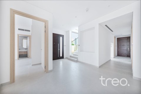 Villa à Dubai, 5 chambres, 441.29 m², № 119697 - photo 22
