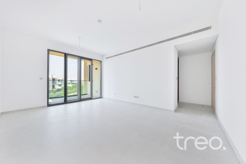 Villa à Dubai, 5 chambres, 441.29 m², № 119697 - photo 9