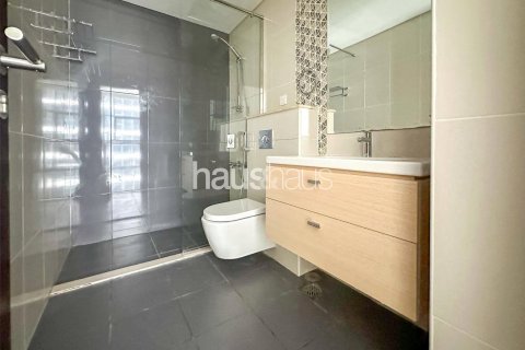 Apartment in DAMAC Hills (Akoya by DAMAC), Dubai 2 bedrooms, 168 sq.m. № 44893 - photo 9