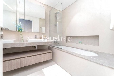 Apartment in Dubai Creek Harbour (The Lagoons), Dubai 2 bedrooms, 121 sq.m. № 44903 - photo 7