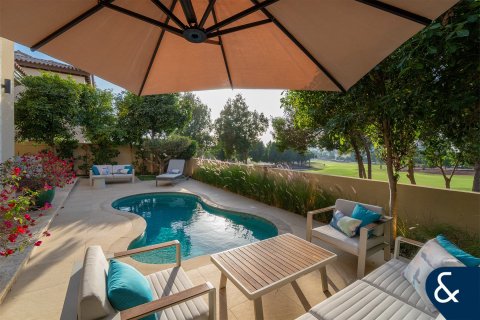 Villa en Jumeirah Golf Estates, Dubai, 4 dormitorios, 357 m², № 98675 - foto 2