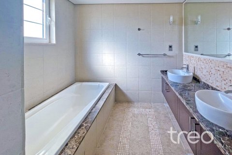 Villa à Legacy, Jumeirah Park, Dubai, 3 chambres, 284.56 m², № 119776 - photo 10