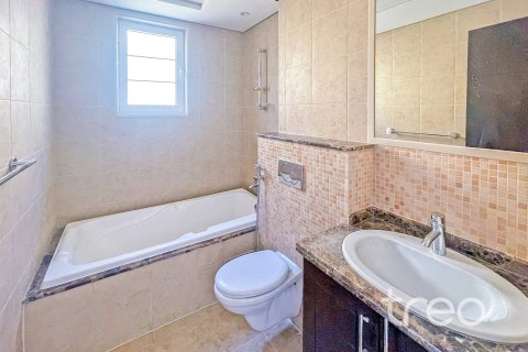 Villa à Legacy, Jumeirah Park, Dubai, 3 chambres, 284.56 m², № 119776 - photo 13