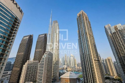 Appartement à Forte, Downtown Dubai (Downtown Burj Dubai), Dubai, 3 chambres, 145.67 m², № 128039 - photo 2