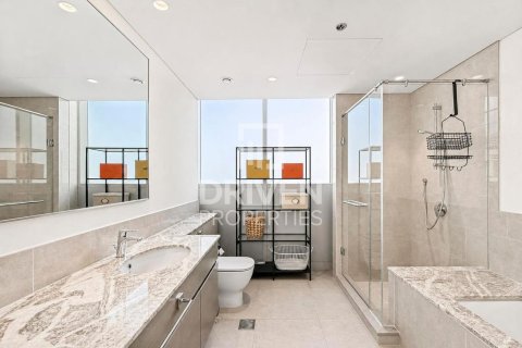 Appartement à Forte, Downtown Dubai (Downtown Burj Dubai), Dubai, 3 chambres, 145.67 m², № 128039 - photo 10