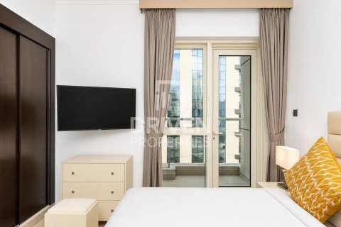 Apartamento en Downtown Dubai (Downtown Burj Dubai), Dubai, 2 dormitorios, 111.3 m², № 128040 - foto 8